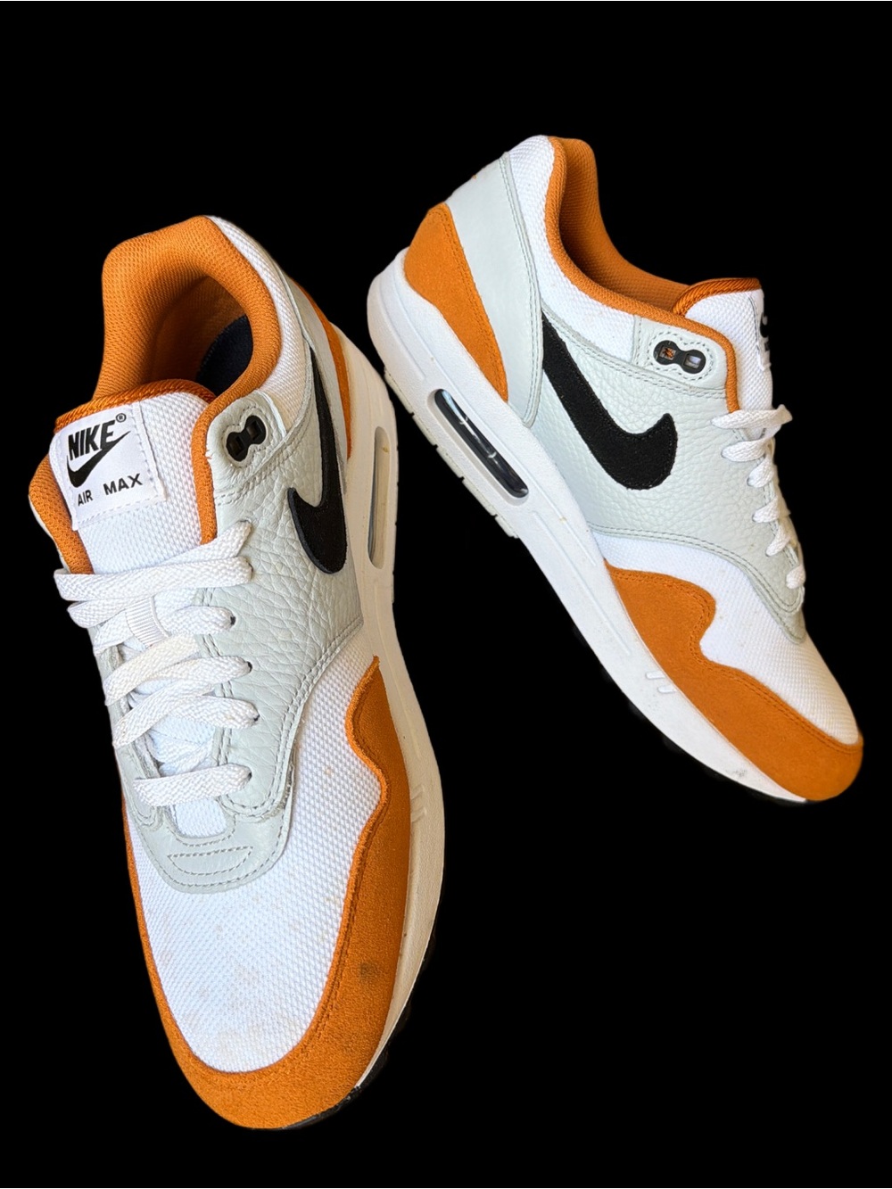 Nike Air Max 1 Men's size 11 White & Orange Low-Top Sneakers EUC 1X